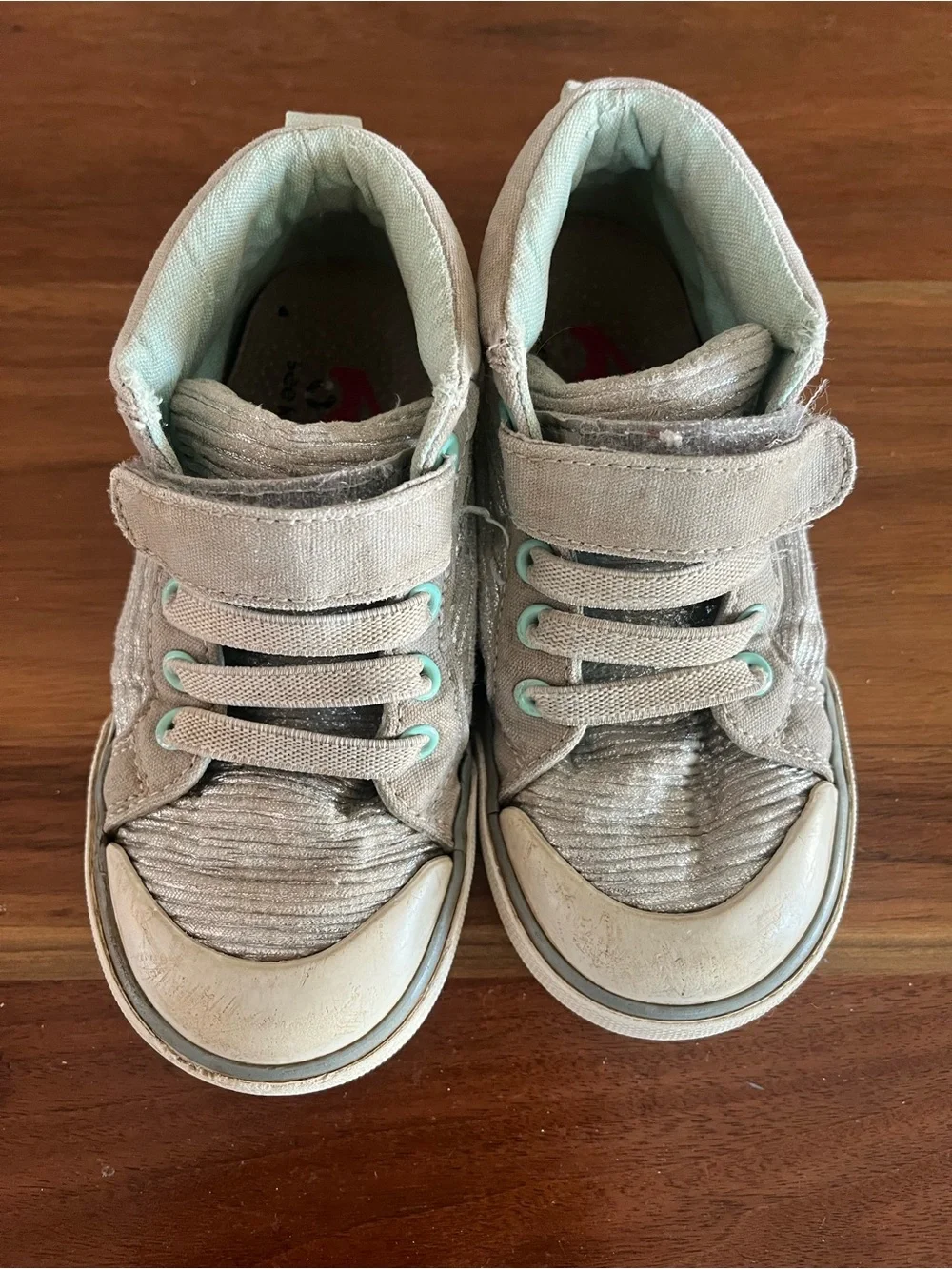 See Kai Run silver  High-Top Sneakers